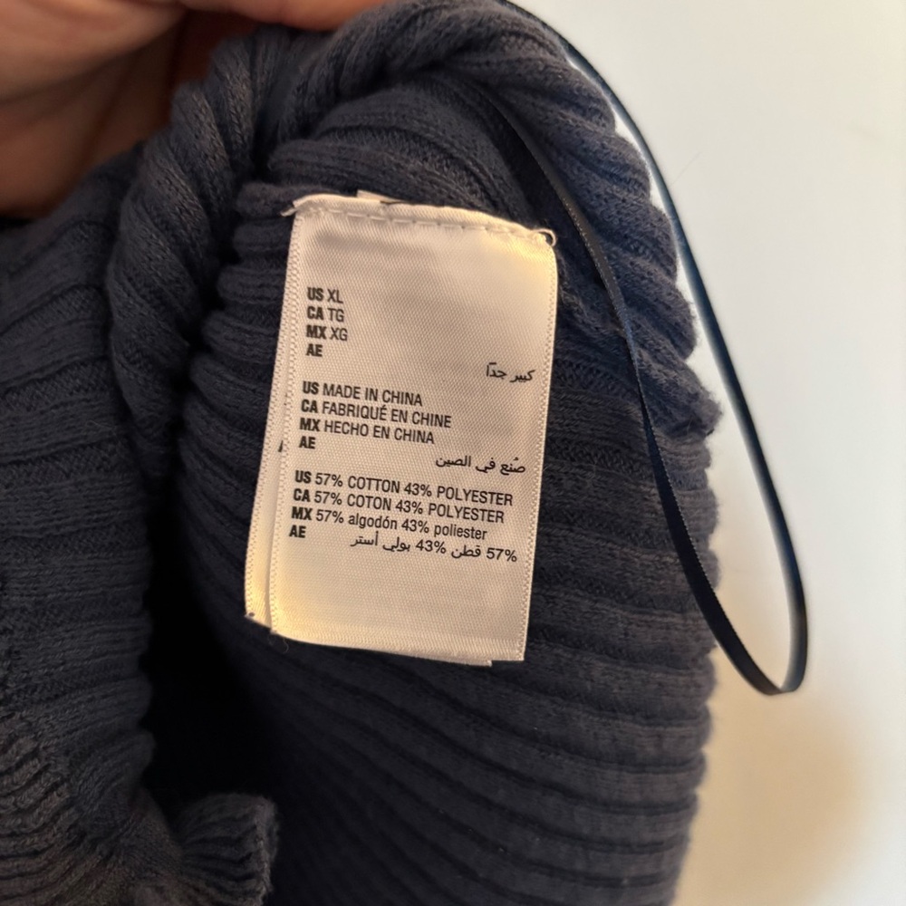 Navy Blue Ruffled Tank - Picture 4 of 4